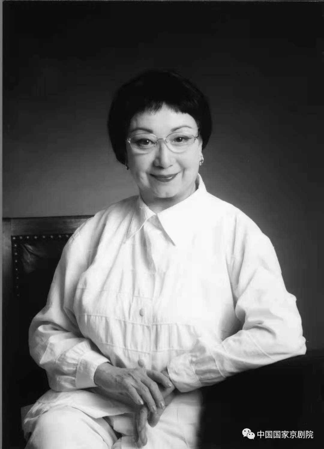 京剧表演艺术家杜近芳逝世，享年89岁