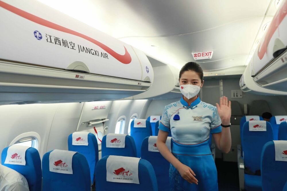 江西航空ARJ21正式投运，国产飞机“复工”提速