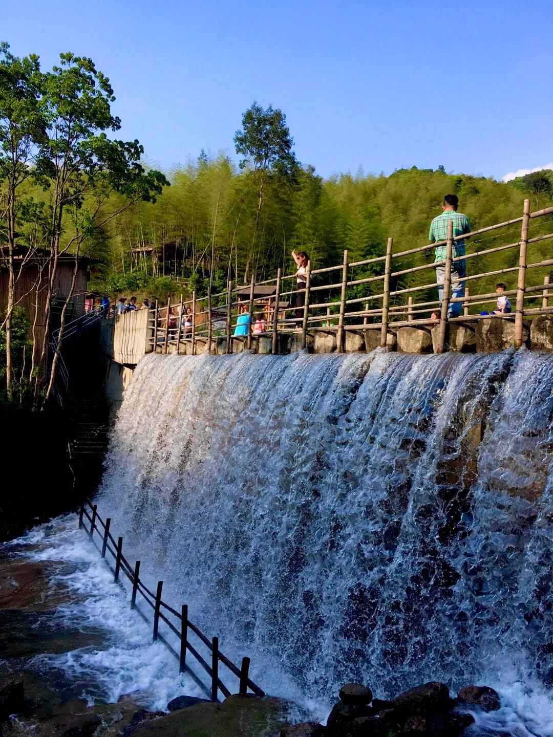 万倾竹海一溪谷，广东最美山村，亚洲最宽的飞瀑，五一出游好去处