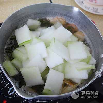 味增海带冬瓜汤的做法