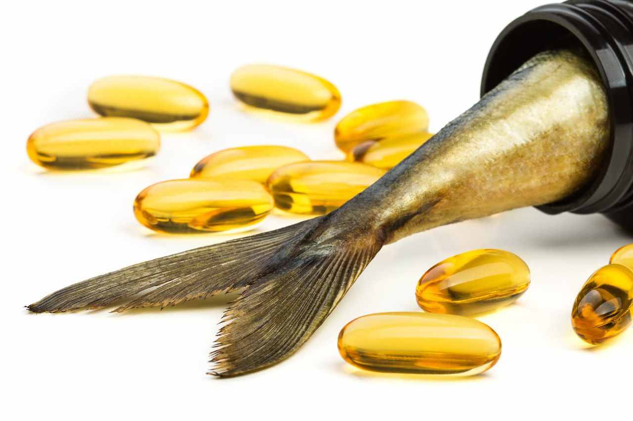 多年谎言被识破！鱼油被夸几十年，降血脂的功效竟不如这4种食物