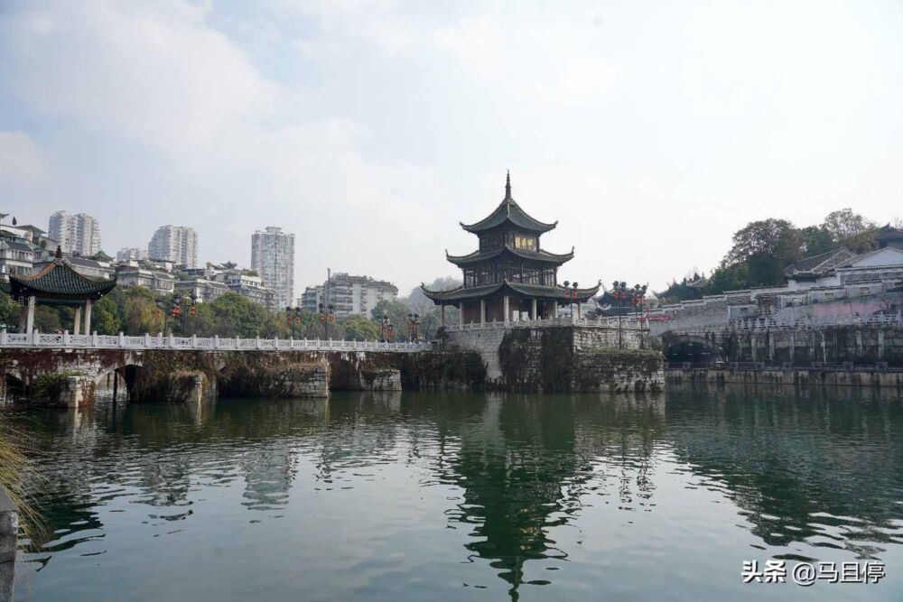 中国十大美丽城市贵阳，第一次来怎么玩？这些旅游贴士值得提前看
