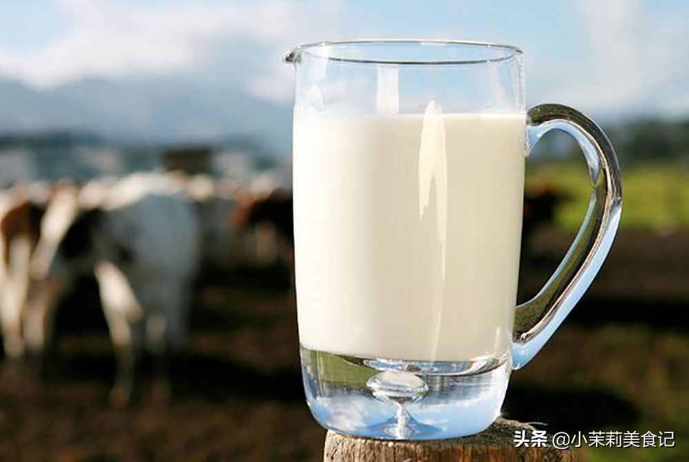 喝牛奶，3个“黄金时间”要牢记，喝错营养吸收差，很多人不知道