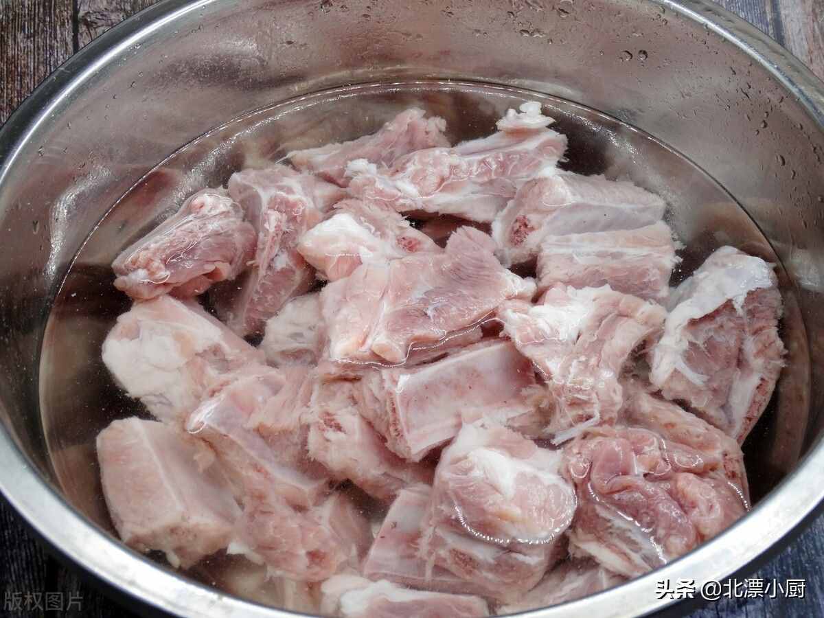 煮肉炖排骨，记住1放3不放，肉嫩不柴，关键还没腥味