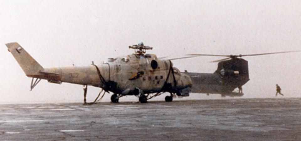 美军曾悬赏100万美元，求1架米24武装直升机，枭雄卡扎菲白送大礼