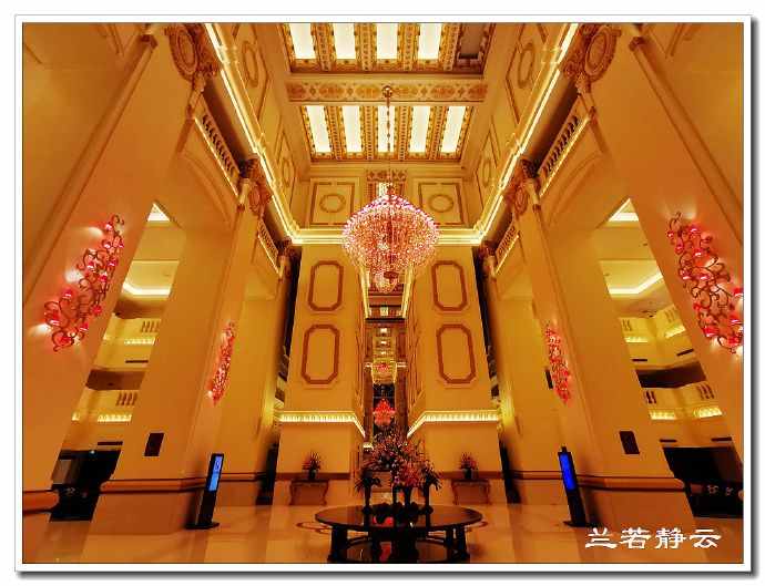河南郑州的美食与酒店