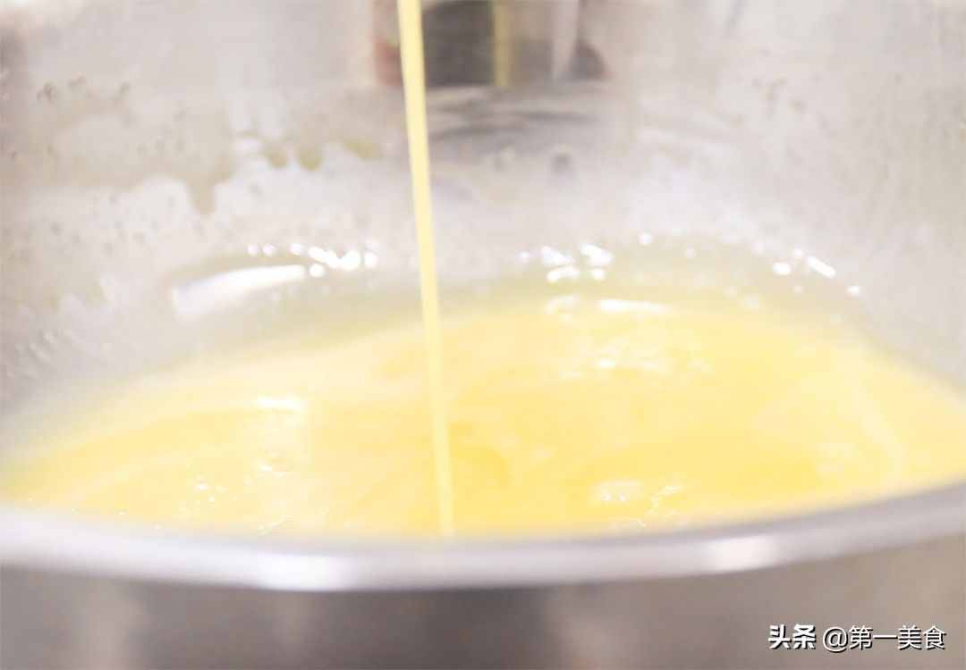 2个鸡蛋，1碗面粉，做地道老北京小吃开口笑，个个焦香酥脆