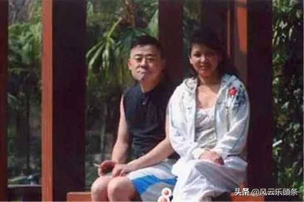 周立波他为何这么狂？移民娶富豪老婆，前妻爆料周立波的黑历史