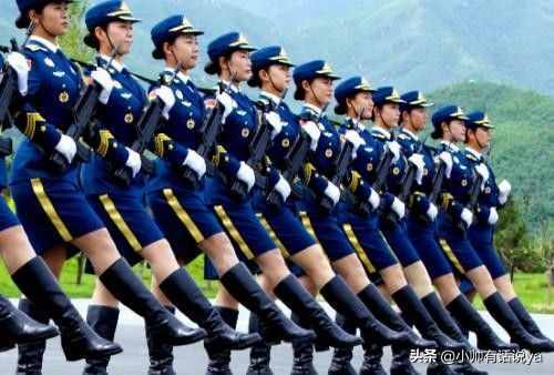 世界各国女兵阅兵风采，巾帼不让须眉，中国女兵表现夺目