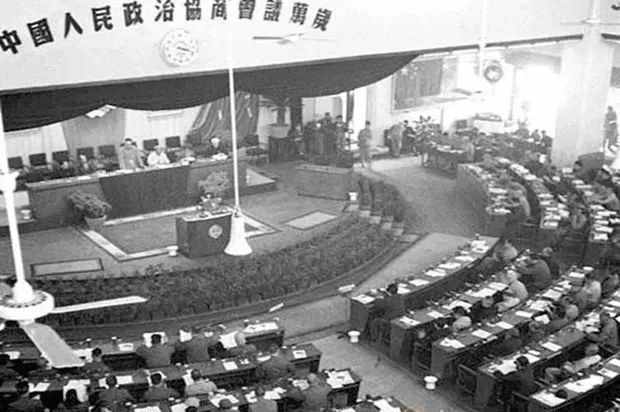 龙警读党史 | 魏晓东：中华人民共和国的成立
