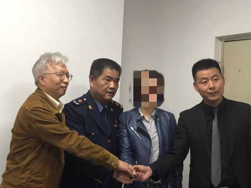 奔驰女车主与利之星和解，一文讲透事件全过程