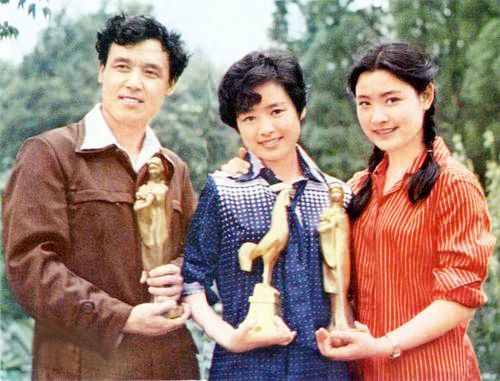 80年代女神张瑜：出国留学导致婚变，而今生活一言难尽