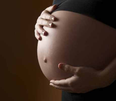 宫外孕有哪些症状，得了宫外孕怎么办