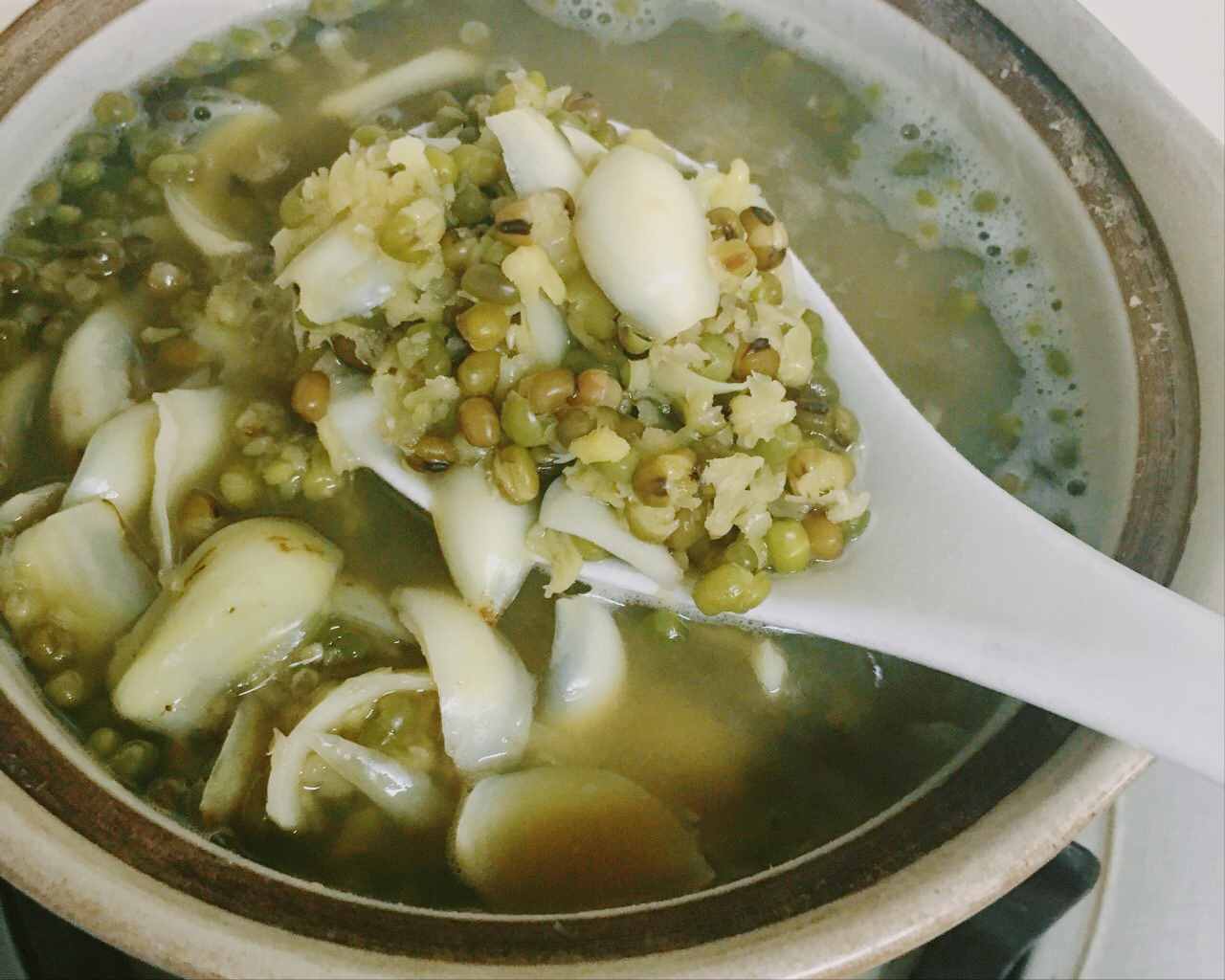 绿豆熬汤配什么最好？教你6种不一样的做法，营养丰富，消暑解渴