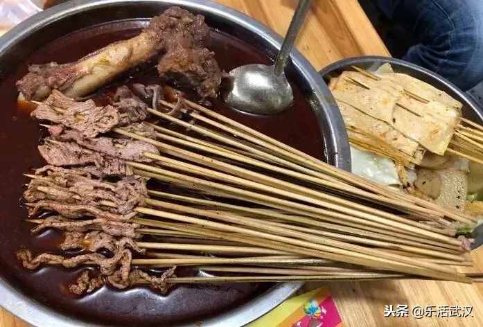 武汉天地美食打卡图鉴，每一家都是“风味人间”！