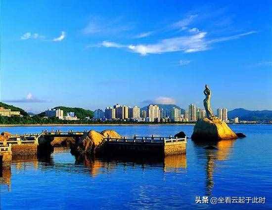 你觉得中国最美的10个城市是哪些城市？