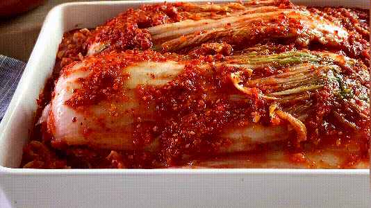 朝鲜辣白菜怎么做？教你在家简单易学的版本，酸甜辣爽开胃又下饭