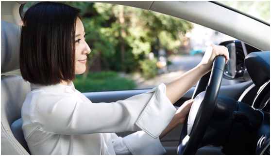 新手上路隐患多，学会这些驾驶技巧，开车时提升安全系数