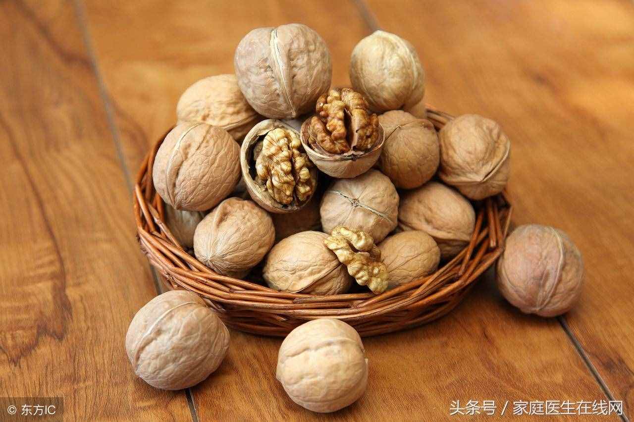 核桃壳对这4种疾病有治疗作用，以后吃完别随手就丢掉了