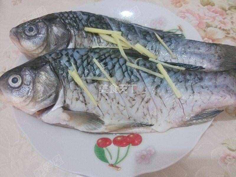 铁锅炖鱼的做法，这样做比饭店便宜一百多，还特别好吃！