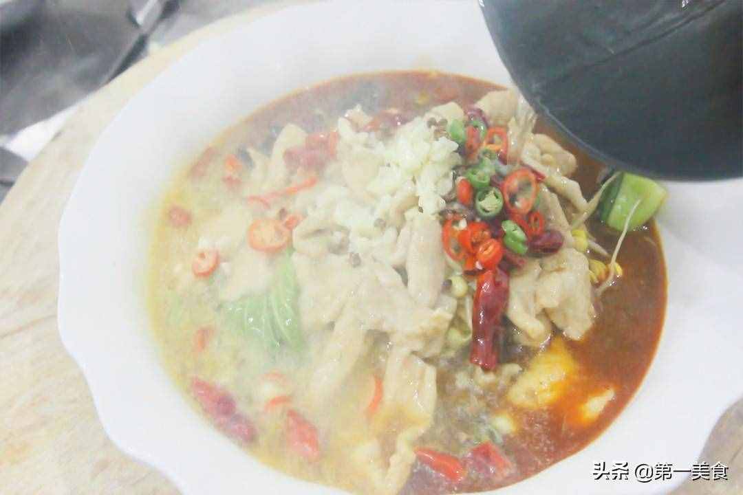 这才是水煮肉片的正确做法，大厨一一解锁，麻辣鲜香