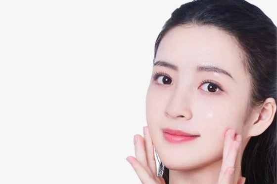 护肤小知识每日一条：盐水洗脸有多少好处，你知道嘛？