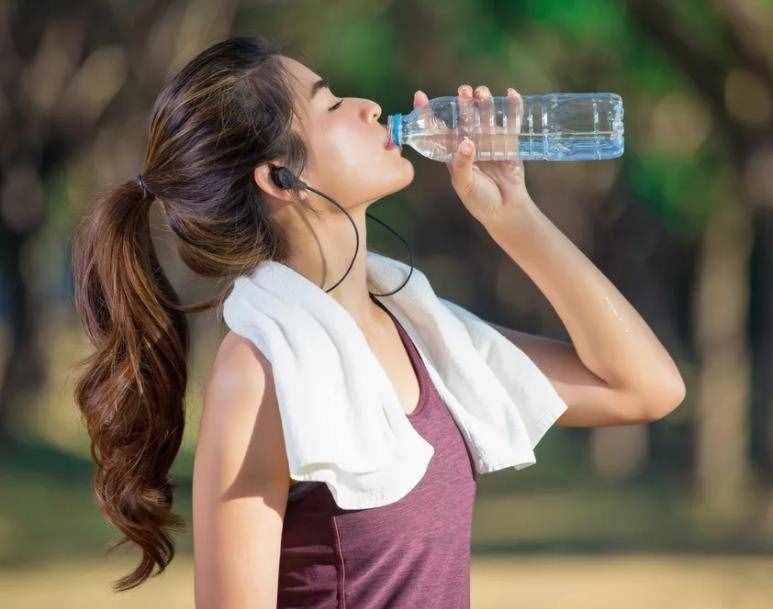 多喝水到底对身体有什么好处呢？