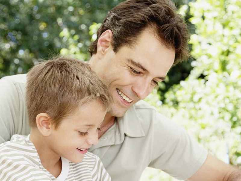 作为爸爸们来说，日常的父亲职责和重要的教育引导作用有哪些？