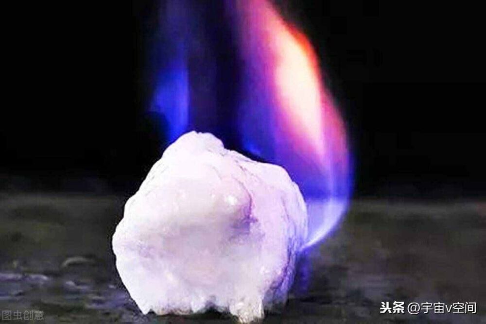 可燃冰是什么？遇火能燃烧，未来它真的能取代石油吗？