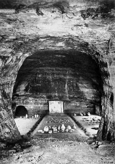 揭秘：满城汉墓发掘过程中的惊险和神秘