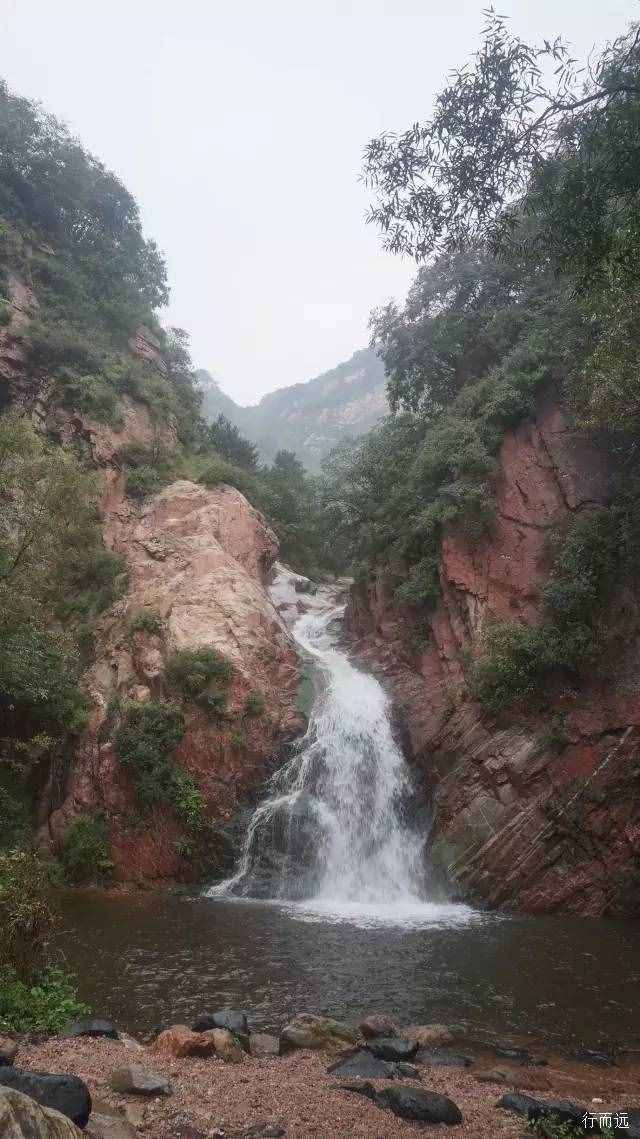 另类路线游平山猪圈沟，穿越东沙岭-西大地，免费玩景点感觉很好