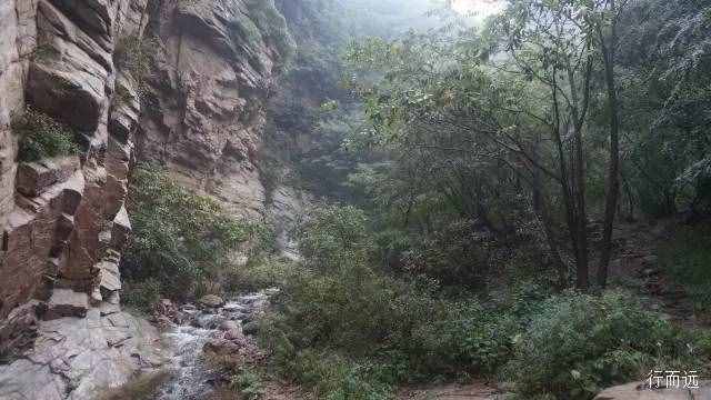 另类路线游平山猪圈沟，穿越东沙岭-西大地，免费玩景点感觉很好