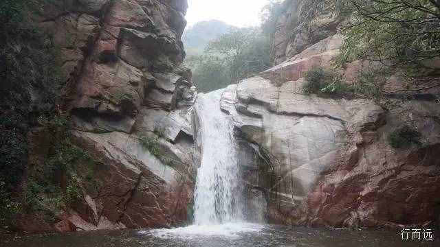 另类路线游平山猪圈沟，穿越东沙岭-西大地，免费玩景点感觉很好