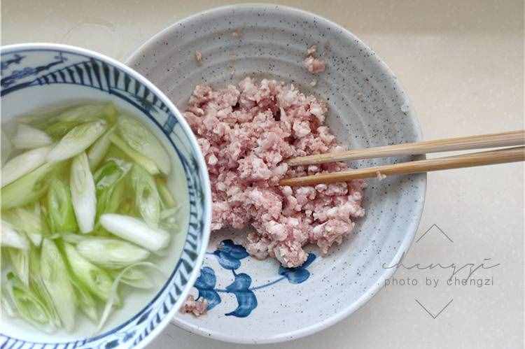 饺子馅要怎么调？教你饺子馆不外传配方，不腥不柴特鲜嫩，很实用