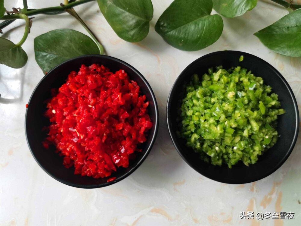 东北韭菜花咸菜的做法，小时候经常吃，还是原来的味道