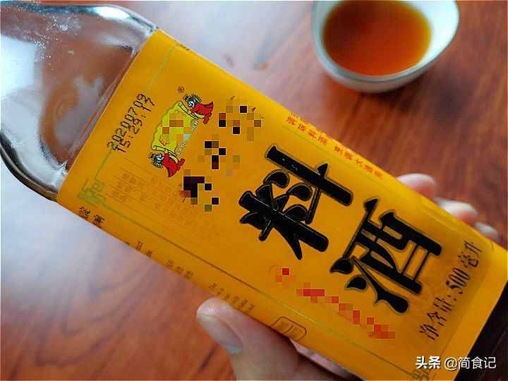 在家做菜，怎样正确使用料酒？