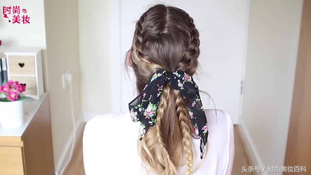 「发型技巧」发带的六种佩戴方法，各显不同风格