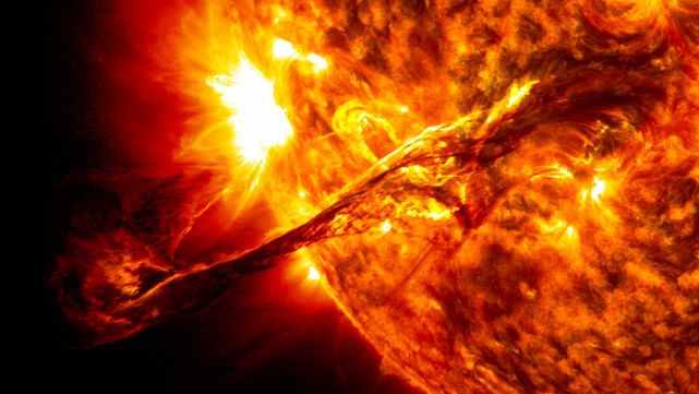 我们是怎么知道太阳是有什么组成的呢？