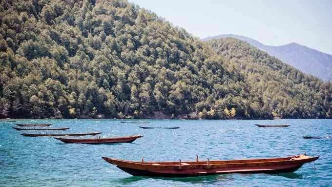 泸沽湖住宿攻略：这些漂亮的湖景客栈 能燃起你的激情