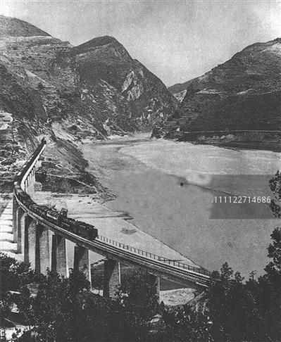 宝成铁路：出川北上的第一条“铁路蜀道”