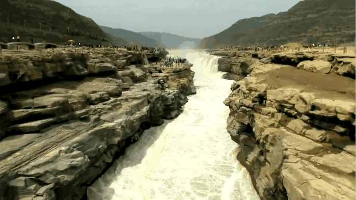 中国第二长河“母亲河”黄河，全长6464公里，它的源头只有碗口大？