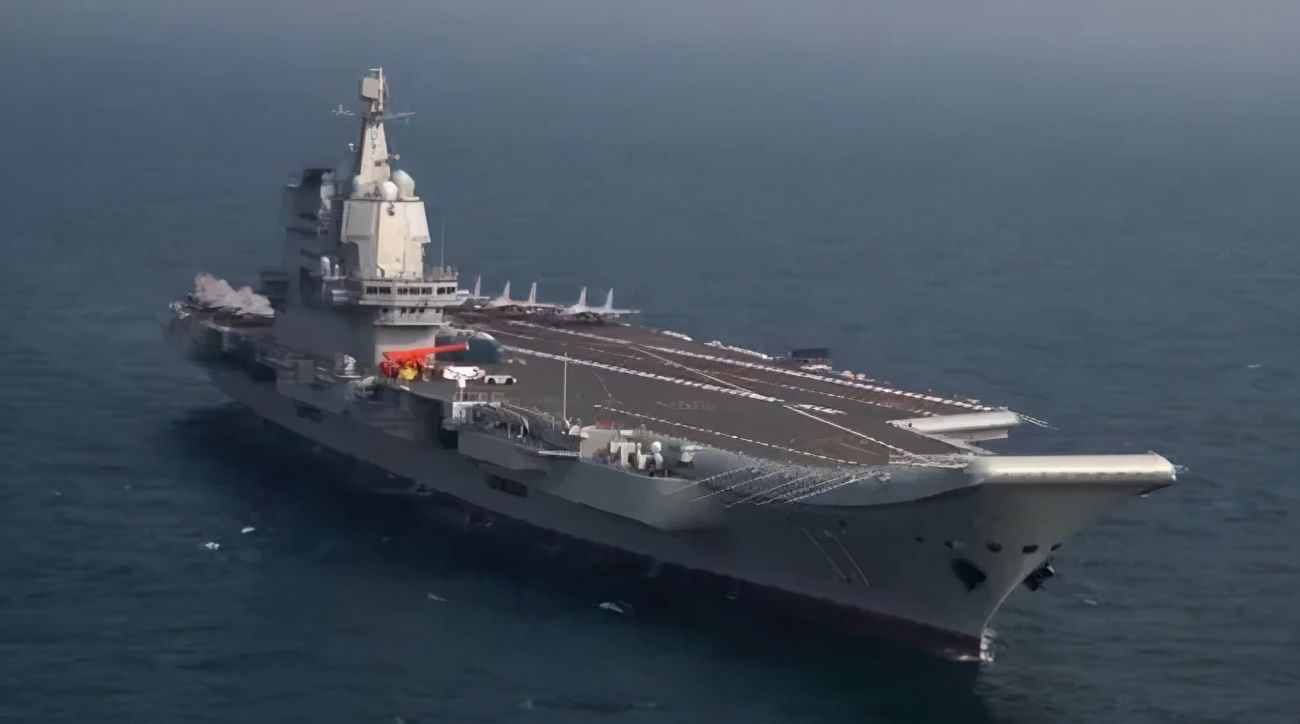 航母出击！中国“双航母”接力出动，常规动力比核动力有哪些优势