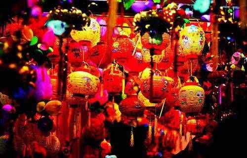 我们的节日·口述民俗｜又耍灯又偷青的元宵节，就是中国人的狂欢节