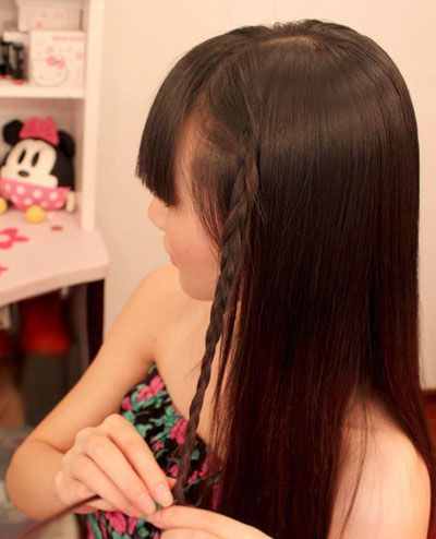 2款简单易学的齐刘海扎发，好看又甜美不容错过哦