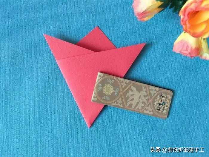 六瓣团花怎么剪更漂亮？分享简单有趣的窗花剪纸方法