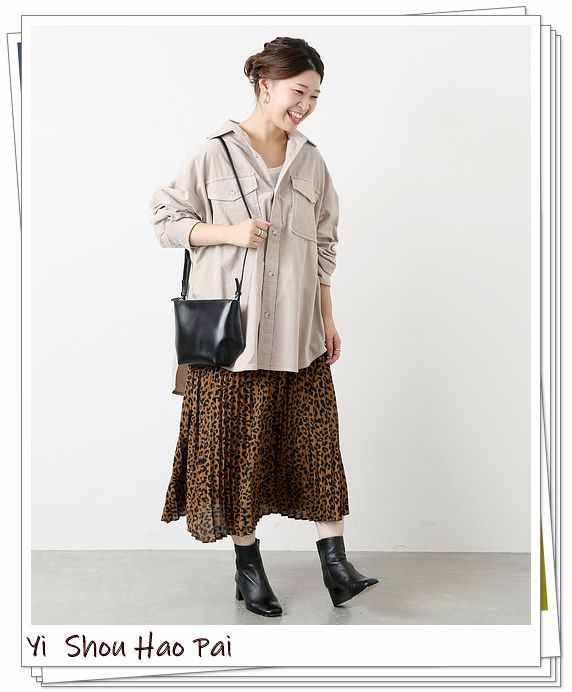 豹纹半身裙怎么穿？15种日系流行搭配选择，春天这样穿很时髦