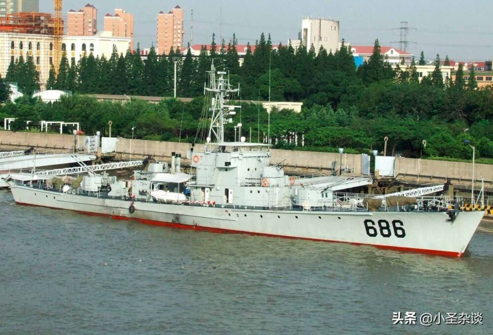 037型猎潜艇：中国海军共建造了70多艘，目前仅剩小部分仍在服役