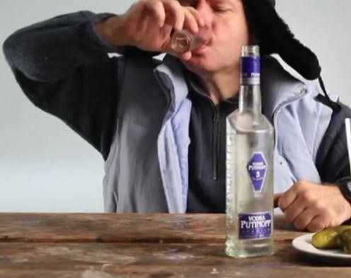 俄罗斯伏特加，在我国看来就是属于酒精酒，为何在世界深受欢迎？