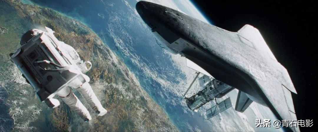 被夸上天的《地心引力》，卡梅隆捧它为：有史以来最好的太空片