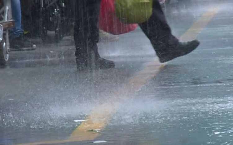 太突然！今天绍兴人早点回家！大暴雨+雷雨大风马上要来了……